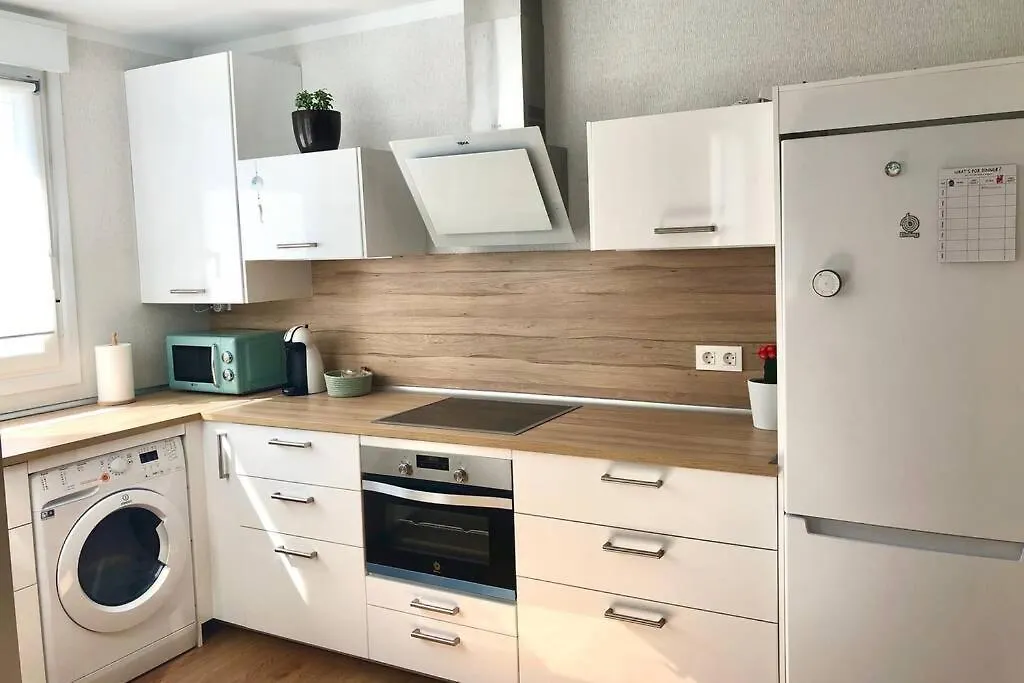 Kiku Apartment Bermeo